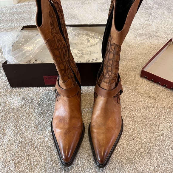 Donald J Pliner, made in Italy, women's cowboy 'peace' boots, size 9 - Picture 5 of 7